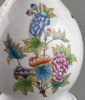 Herendi Viktória mintás nagy méretű lámpa, burával. Kézzel festett, jelzett, hibátlan. m: 56 cm