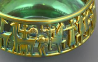 Zsolnay áttört, figurális kínáló tál. Eozin mázas,  Jelzett, hibátlan. d:21 cm