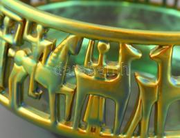 Zsolnay áttört, figurális kínáló tál. Eozin mázas,  Jelzett, hibátlan. d:21 cm