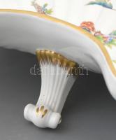 Herendi Viktória mintás óriás kagyló alakú kínáló tál, , asztalközép lábakkal. Kézzel festett, jelze...