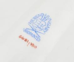 Herendi Viktória mintás óriás kagyló alakú kínáló tál, , asztalközép lábakkal. Kézzel festett, jelze...