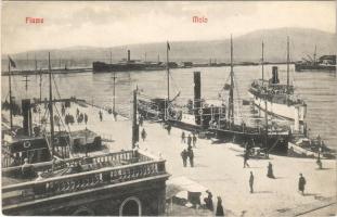 Fiume, Rijeka; Molo / port, steamships, market vendors. Giacomo M. Kohn 323. (EK)