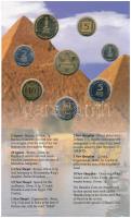 Izrael 2007. 1a - 10NS (7xklf) forgalmi sor dísztokban + 1/2NS Br Egyiptomi Hanukkah-lámpa T:1 Israel 2007. 1 Agora - 10 New Sheqel (7xdiff) coin set in display case + 1/2 New Sheqek Hanukkah - Egyiptian lamp C:UNC