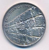 Izrael 1967. 10L Ag "Győzelmi érem" tanúsítvánnyal, műanyag dísztokban T:1
Israel 1967. 1...