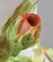 Herendi Viktória mintás nagy méretű, áttört asztalközép, kehely virágokkal gazdagon díszített. Kézze...