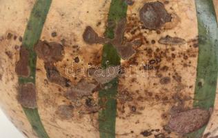 XIX: sz.: Fazék. Mázas cserép, kézzel festett, sérült. 20 cm