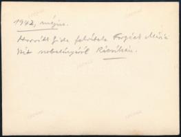 1942 május, Forgách Mária grófnő két szobalánya Tornyospálcán, a Forgách család Ricsika n. kúriája e...