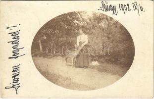 1902 Szügy, hölgy őzzel. photo (fl)