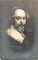William Shakespeare, English playwright and poet s: Frumpf
