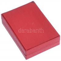 ~1970-1980. "Az Építőipar Kiváló Dolgozója" Br kitüntetés, miniatűrrel, tokban T:1-,2