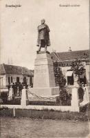 Érsekújvár Kossuth statue