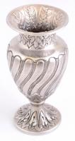 Francia, Sterling ezüst (0,950) vázácska. Gazdagon díszített, jelzett, hibátlan. 75 g 11,5 cm