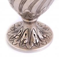 Francia, Sterling ezüst (0,950) vázácska. Gazdagon díszített, jelzett, hibátlan. 75 g 11,5 cm