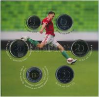 2016. 5-200Ft (6xklf) + "MLSZ (Magyar Labdarúgó Szövetség)" Cu-Ni-Zn emlékérem, forgalmi s...