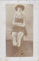Tetovált nő a századfordulóról / circus acrobat, tattooed woman from ~1905. photo (lyukak / pinholes)