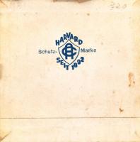 "Harvard Abdruckmasse" papírdoboz, részleges tartalommal, 9×9×4 cm