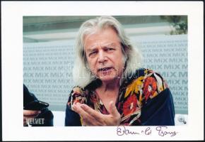 Somló Tamás (1947-2016) énekes aláírása az őt ábrázoló fotón