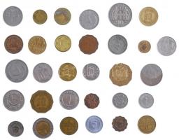 31db-os vegyes külföldi érmetétel (közte Japán, Etiópia, Görögország, Szaúd-Arábia) T:vegyes
31pcs ...