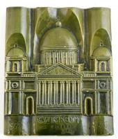 Esztergomi bazilikát ábrázoló falikép, mázas kerámia, IS jelzéssel, lepattanásokkal, 26x21 cm,