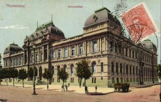 Montevideo university