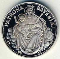 NSZK 1968. "Max Streibl" bajor miniszter által adományozott Ag emlékérem, 7,8g T:PP Eredeti díszdobozban!