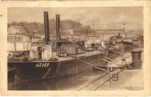 1927 Komárom, Komárnó; kikötő, uszályok / port, barges (EK)