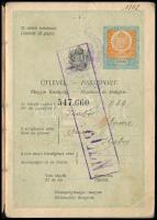 1927 Bp., Magyar Királyság által kiállított útlevél Kabos Endre (1906-1944) vívó számára, fénykép hi...