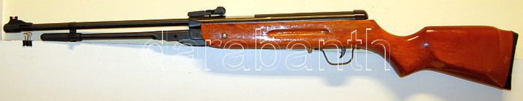 Model 3. alig használt lehajtó karos légpuska fluoreszkálós célkereszttel, eredeti dobozban (egy laza csapszeg a lehajtó karban)