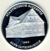 NSZK 1995. "Bayreuth-Városmúzeum-régi latiniskola" Ag emlékérem 15g T:PP