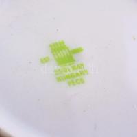 Zsolnay porcelán csésze alj, matricás, jelzett, apró kopásnyomokkal, d: 8 cm