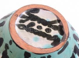 Gorka Lívia (1925-2011): Iparművészeti Vállalatos tálka, mázas kerámia, jelzett, apró kopásnyomokkal...