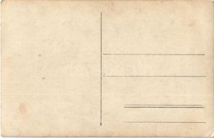 Lady with dog. photo (fl)