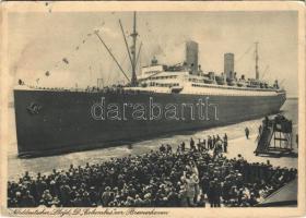 Norddeutscher Lloyd D. "Columbus" vor Bremenhaven / German ocean liner, merchant steamship...