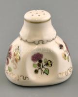 Zsolnay pillangómintás porcelán sószóró, kézzel festett, jelzett, hibátlan, aljáról hiányzik a dugó, m: 7 cm
