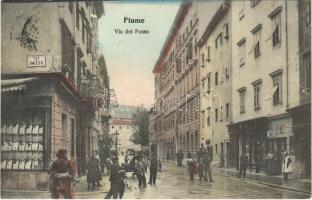 1907 Fiume, Rijeka; Via del Fosso (Pozzo) / utca és üzletek / street, shops