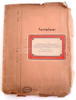 cca 1948-80 össz. 3 db dolgozat, tanulmány. Sereghy György: A légi közlekedésnemzetközi szabályozása, különö9s tekintettel a magyarországi vonatkozásokra. Bp., 1947. 6p. Gépelt kézirat, kézzel írt jegyzetekkel. + Sereghy György: A páirzskörnyéki békeszerződések alapelvei, különbségei és hasonlóságai (Versailles, St. Germain, Trianon, Neuilly, Sevres). Bp., 1947. Gépelt kézirat, címkén feliratozott papír mappában + Magyar Bálint: Hipotézisek a második világháborút követő román és bulgár gazdaságfejlődés összehasonlító tanulmányához. H.n., 1980 január, MTA Világgazdasági Kutató Intézet Szocialsita Országok Osztálya 94 p. Sokszorosított kézirat, néhány tollas jelöléssel, papír mappában.