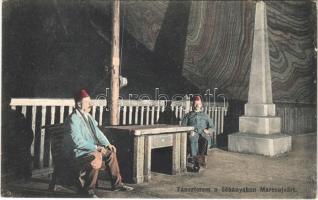 Marosújvár, Uioara, Ocna Mures; Táncterem a sóbányában. Füssy József kiadása / salt mine, interior