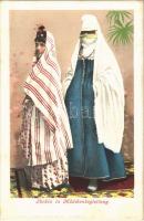 Mostar, Türkin in Mädchenbegleitung / Bosnian folklore, Turkish girls