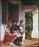 Lázár István: Balaton. Szelényi Károly fotóival. Szerk.: Szalontay Rózsa. Bp., 1990, Offset-ny. Néme...