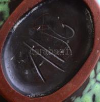 Retro kerámia hamutál, festett, mázas, kis lepattanásokkal, jelzéssel, 15x12,5 cm + Füles kerámia tá...