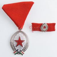 1983. "Munka Érdemrend" ezüst fokozata, ezüstözött, zománcozott Br kitüntetés mellszalagon, miniatűrrel, eredeti tokban, tanúsítvánnyal T:1-,2 NMK 600.