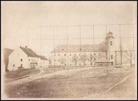 cca 1900 Znióváralja (Kláštor pod Znievom / Slovakia), kartonra kasírozott fotó, rárajzolt rácshálóz...