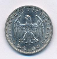 Német Harmadik Birodalom 1937E 1M Ni T:1-
German Third Reich 1937E 1 Mark Ni C:AU