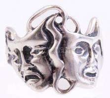 Ezüst(Ag) maszkos gyűrű, jelzett, méret: 52 nettó: 3,49 g