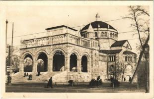 Budapest XIV. A Regnum Marianum egyházközség új temploma a Városligetben az Aréna úton, 1951-ben a kommunisták szétverték és megsemmisítették