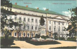 Debrecen, Kollégium a Bocskay szoborral (Rb)