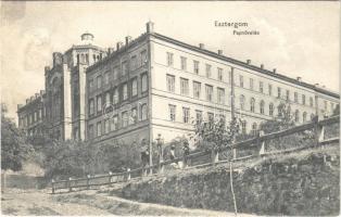 1907 Esztergom, papnövelde