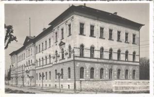 1943 Kolozsvár, Cluj; Református kollégium / Calvinist boarding school