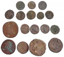 Római Birodalom ~2-4. század 17db-os tisztítatlan érmetétel T:vegyes Roman Empire ~2nd-4th Century 17pcs uncleared coin lot C:mixed