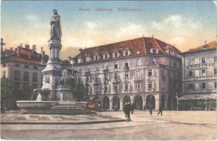 Bolzano, Bozen (Südtirol); Walterplatz / square, hotel, tram